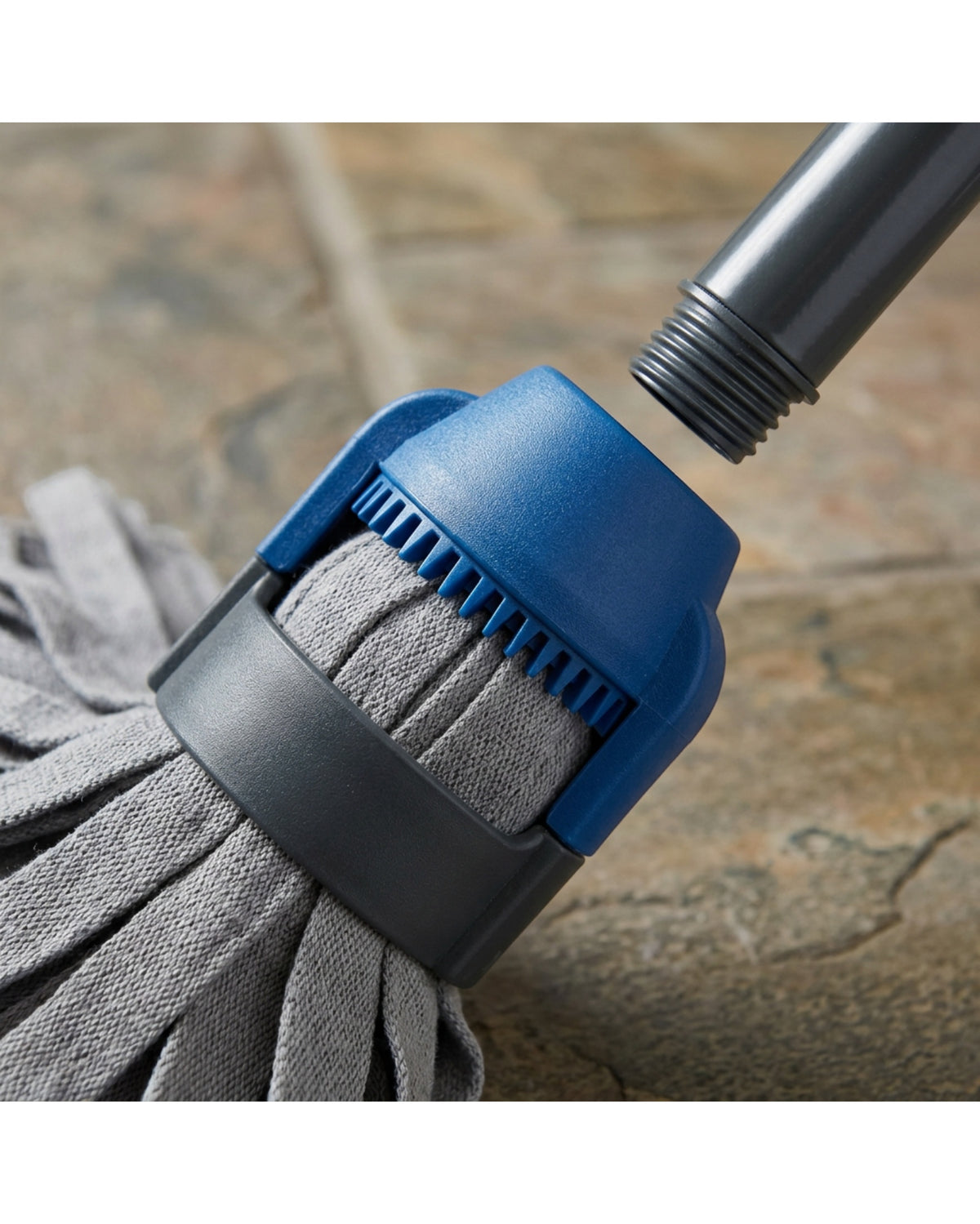 Gavno Self-Wringing Cotton Strip Mop with Ratchet Collar Gray - Detail view
